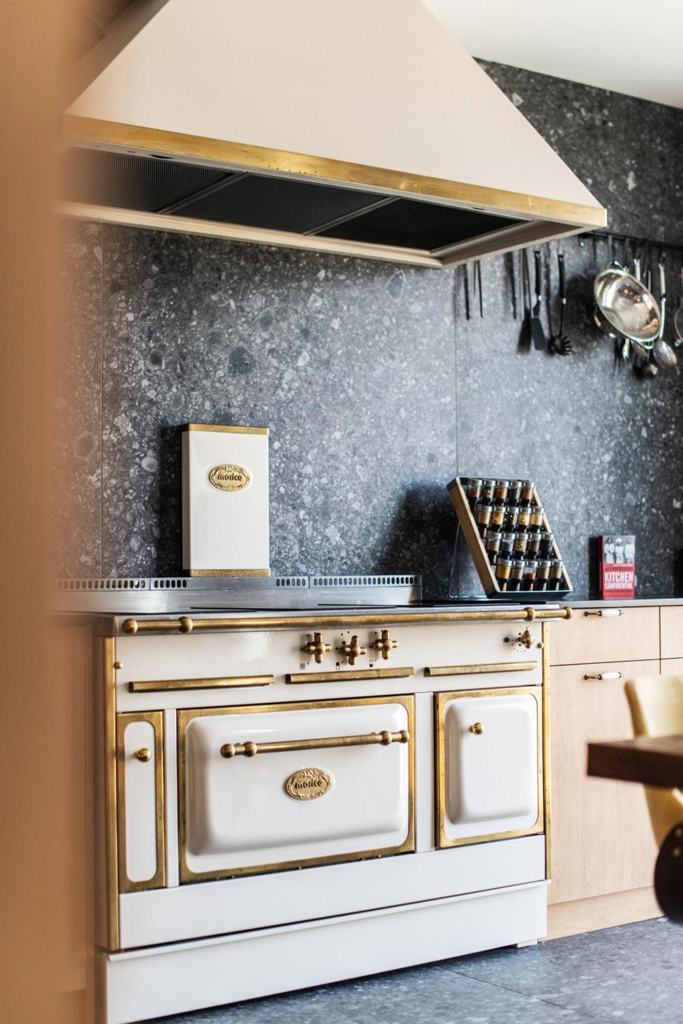 Hotel Kitchen59 София Екстериор снимка